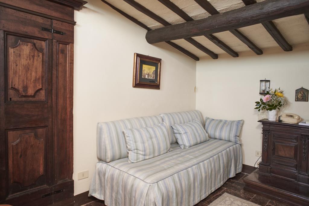 Residenza D'Epoca Eremo Delle Grazie Hotel Monteluco Стая снимка