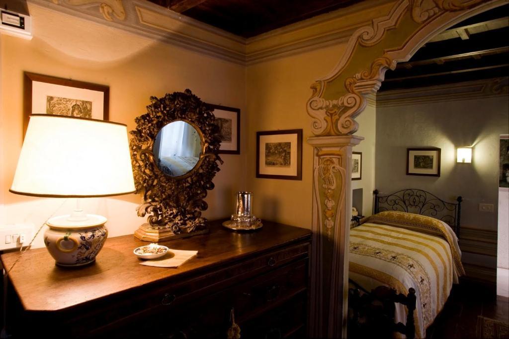 Residenza D'Epoca Eremo Delle Grazie Hotel Monteluco Стая снимка