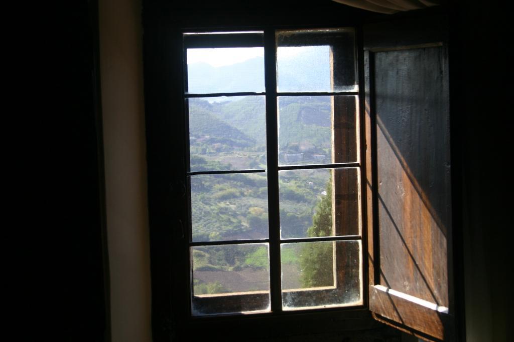 Residenza D'Epoca Eremo Delle Grazie Hotel Monteluco Стая снимка